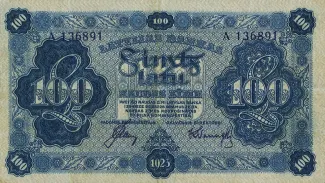  100, 1923